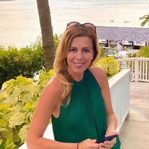 Meet your Posher, Hana